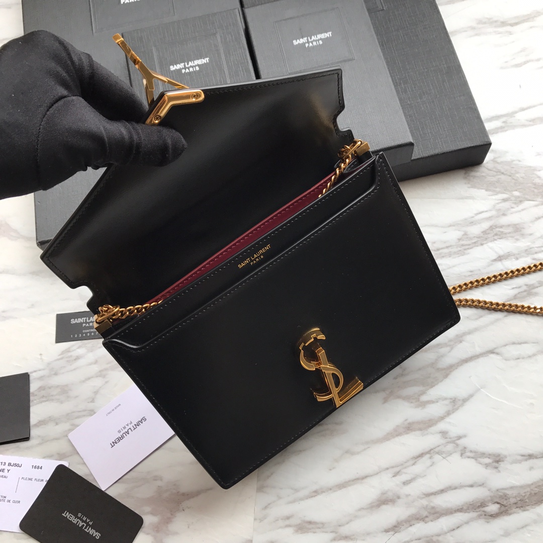 CASSANDRA MONOGRAM CLASP BAG IN OSTRICH