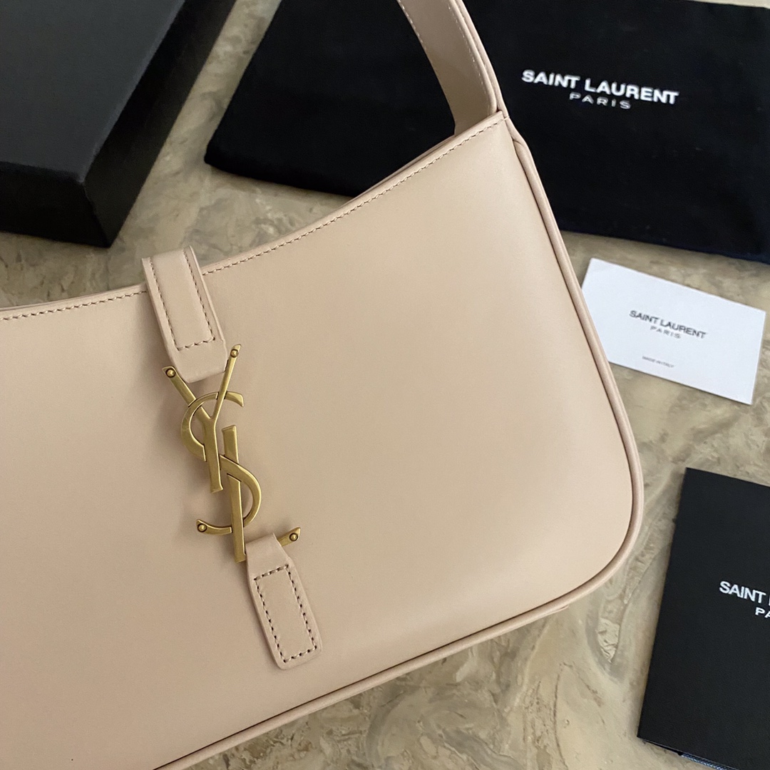 LE 5 À 7 HOBO BAG IN CROCODILE-EMBOSSED SHINY LEATHER
