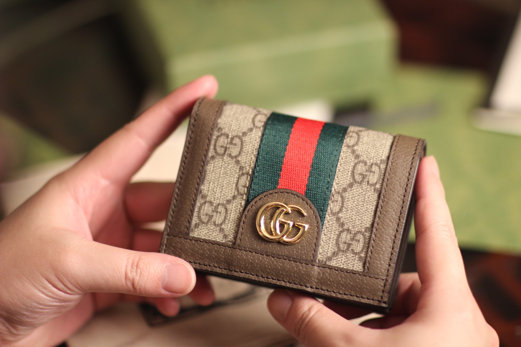 G*u*i signature wallet