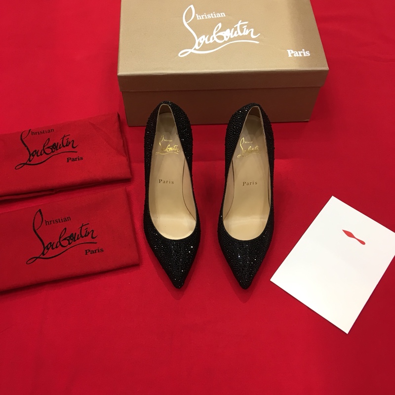 Ch**an louboutin queen red sole shoes
