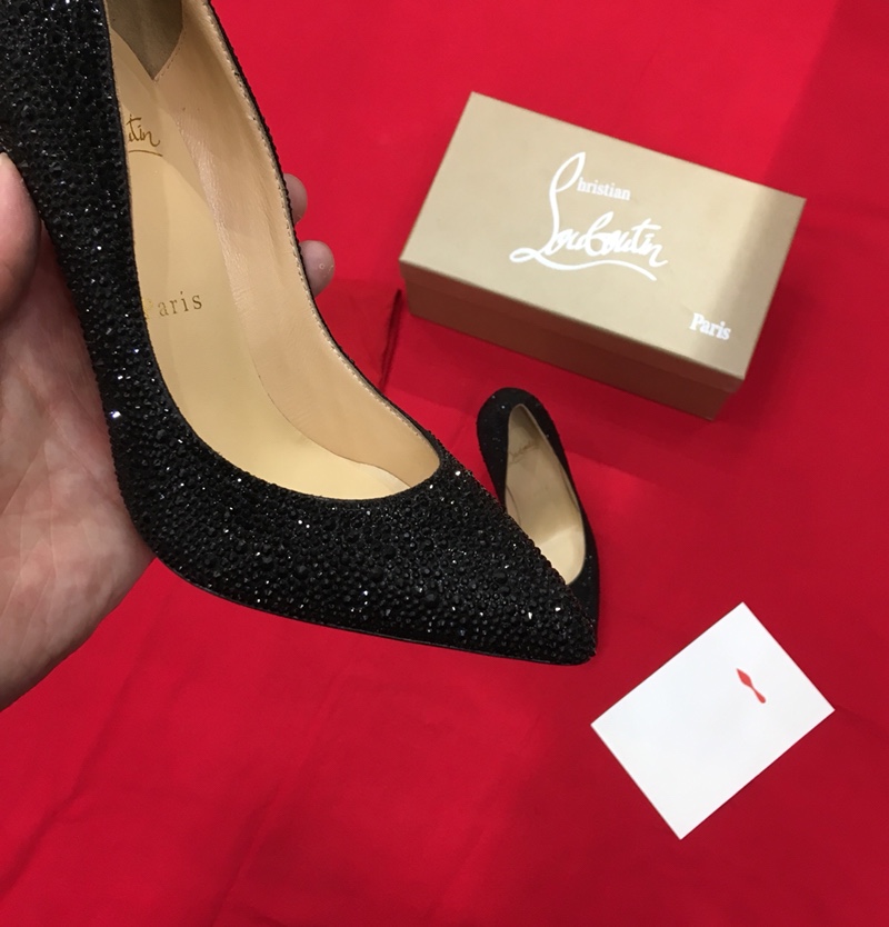 Ch**an louboutin queen red sole shoes