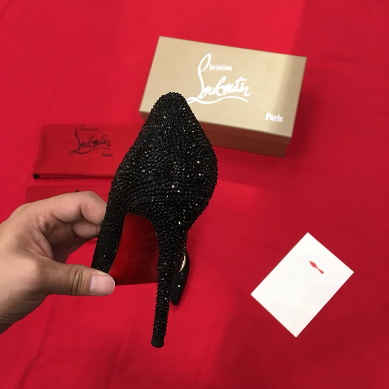 Ch**an louboutin queen red sole shoes