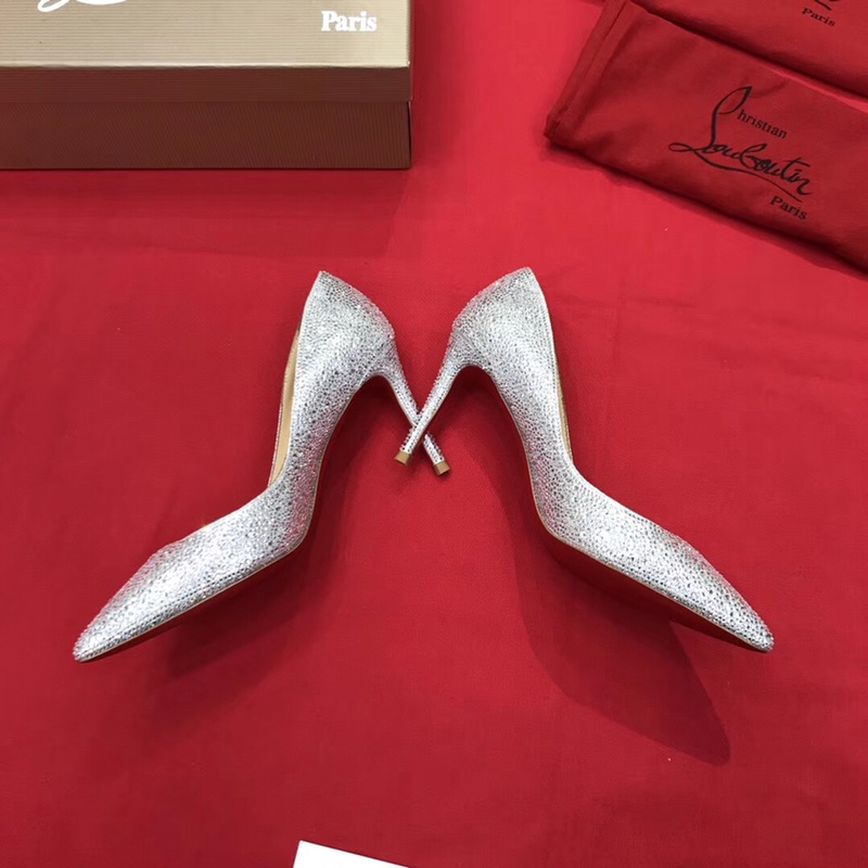 Ch**an louboutin queen red sole shoes