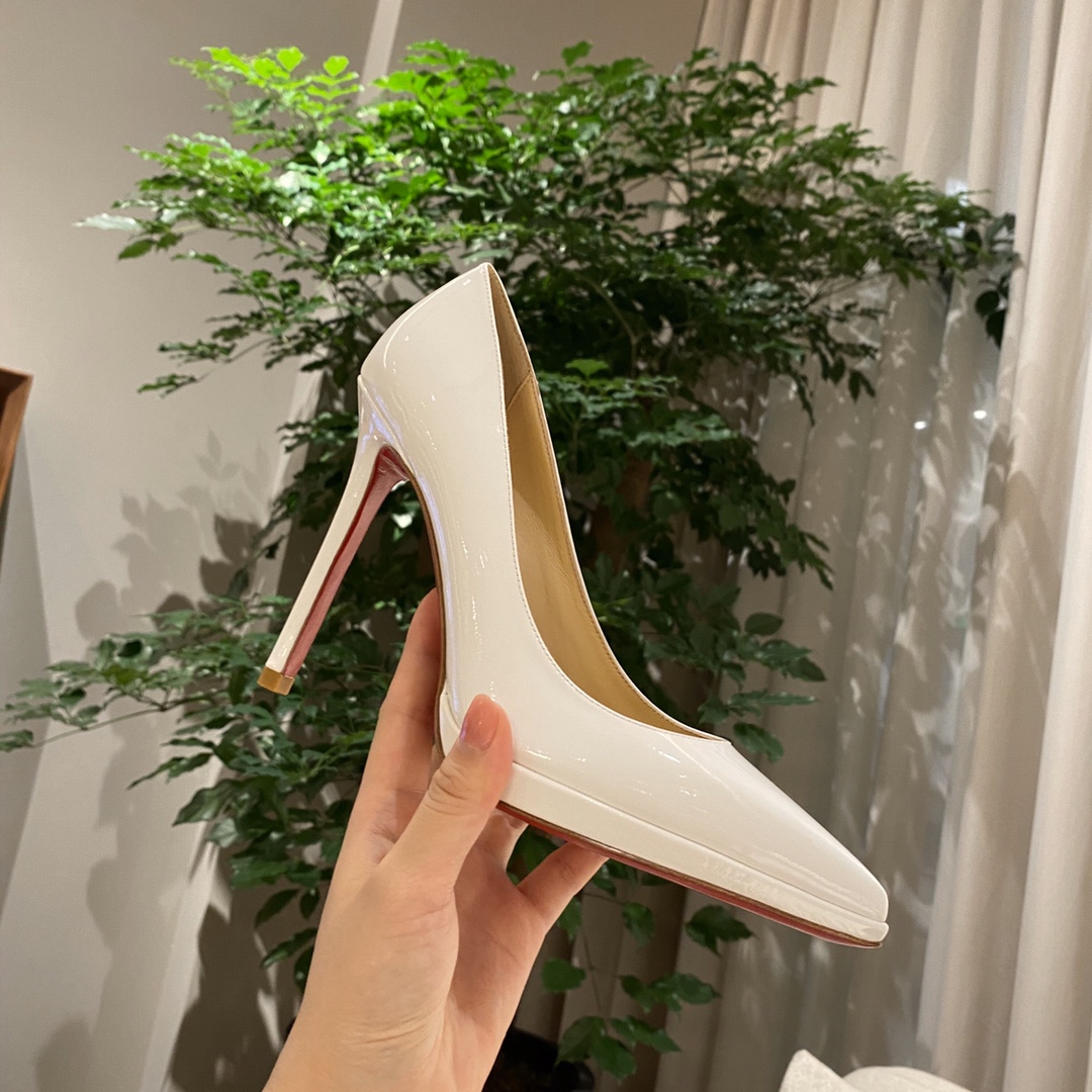 Ch**an louboutin