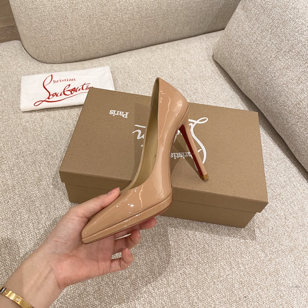 Ch**an louboutin