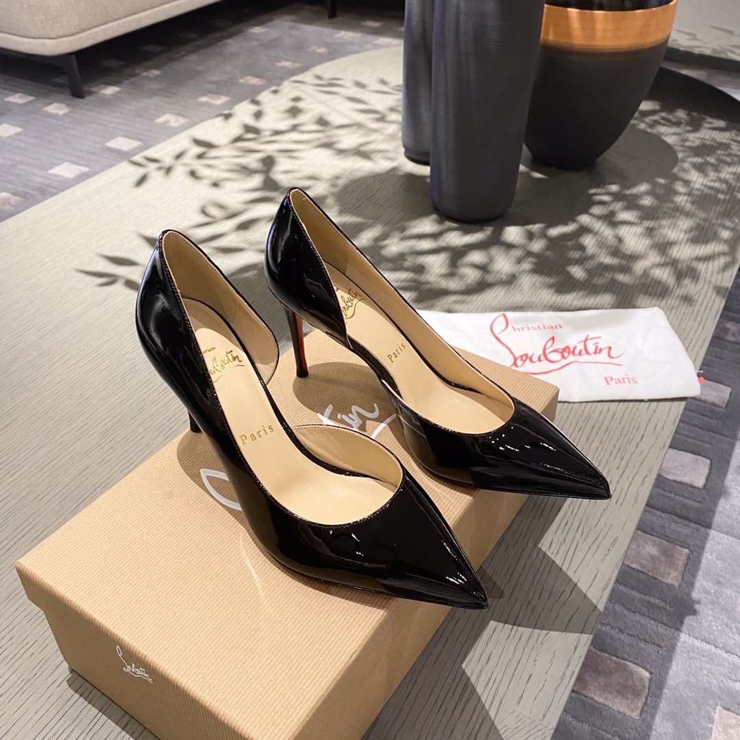 Ch**an louboutin cl