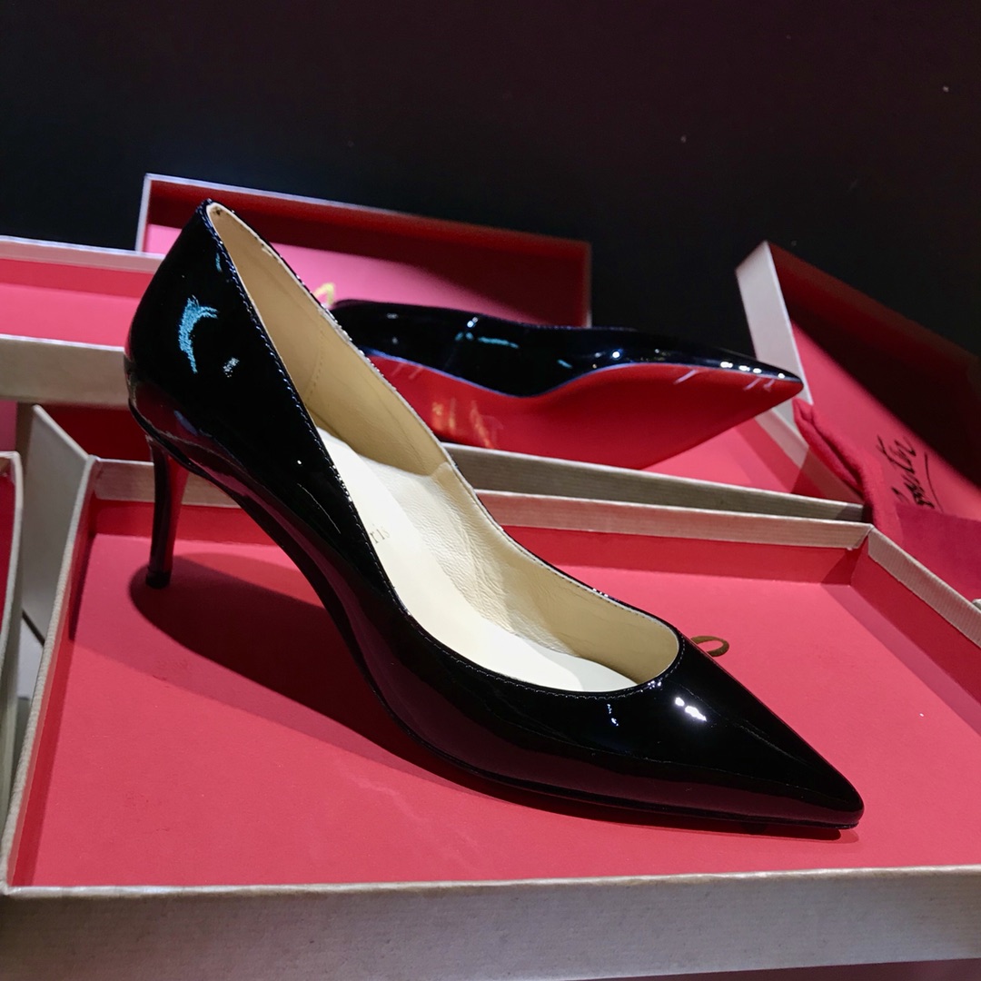 Ch**an louboutin cl