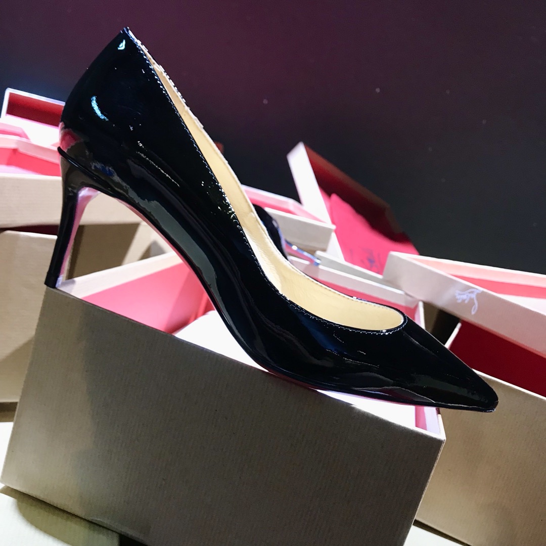 Ch**an louboutin cl