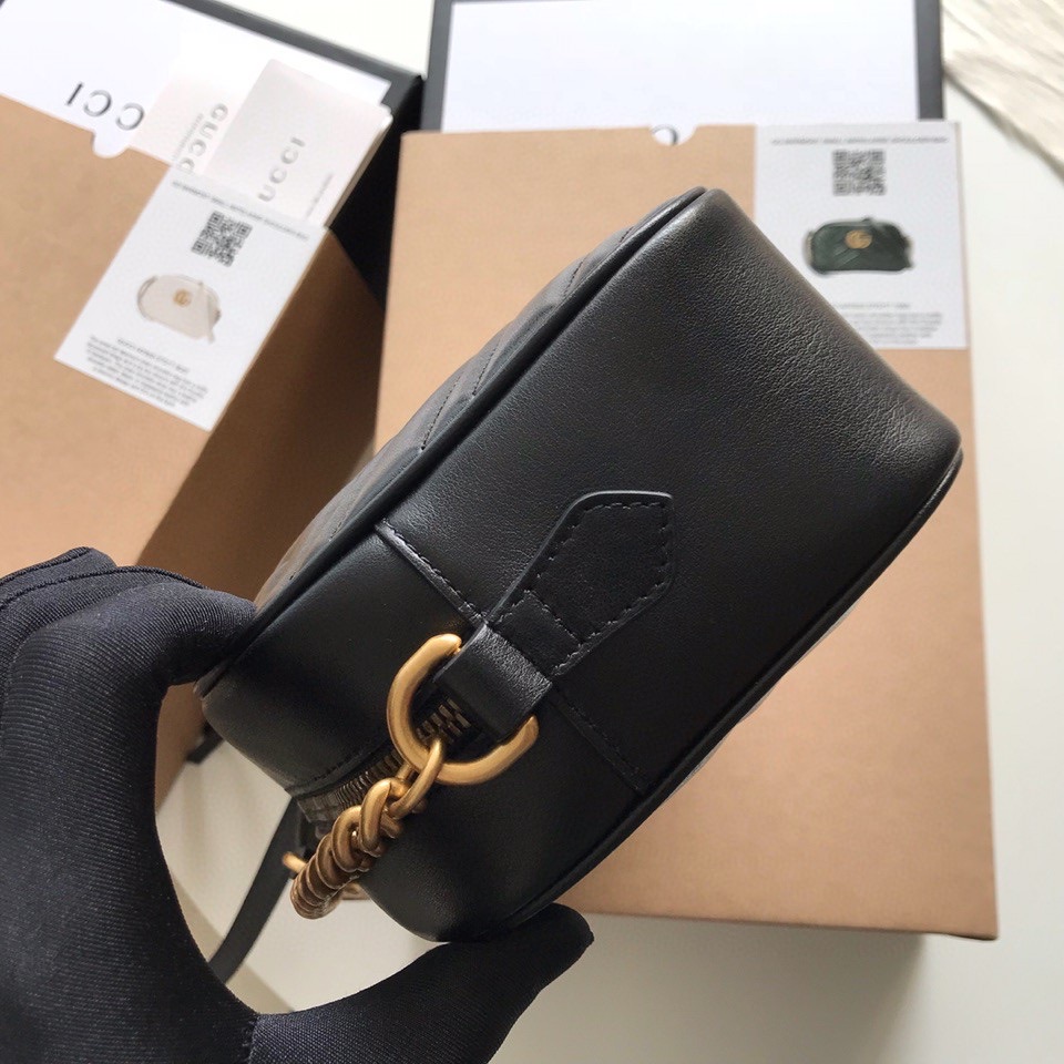GG Marmont SMALL SHOULDER BAG
