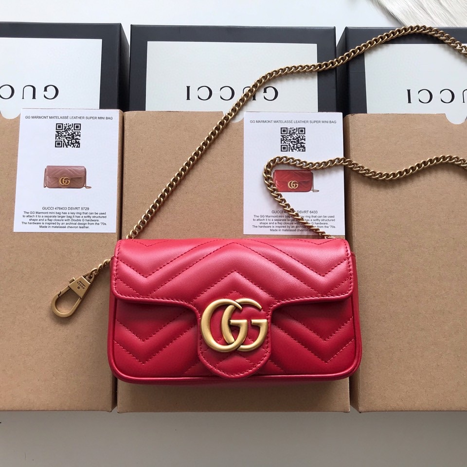 gg marmont matelassé leather S*per mini bag