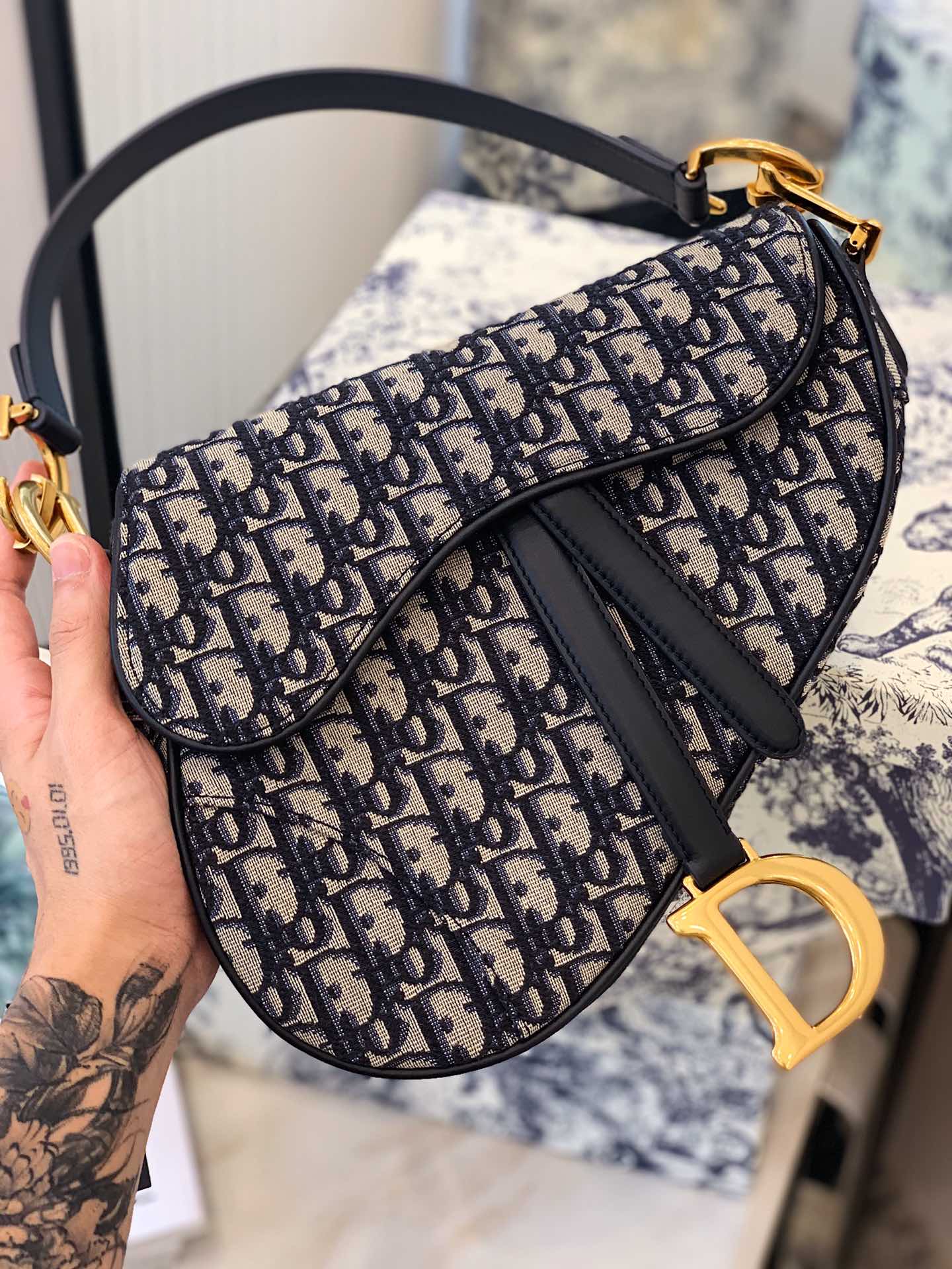 D*or saddle bag