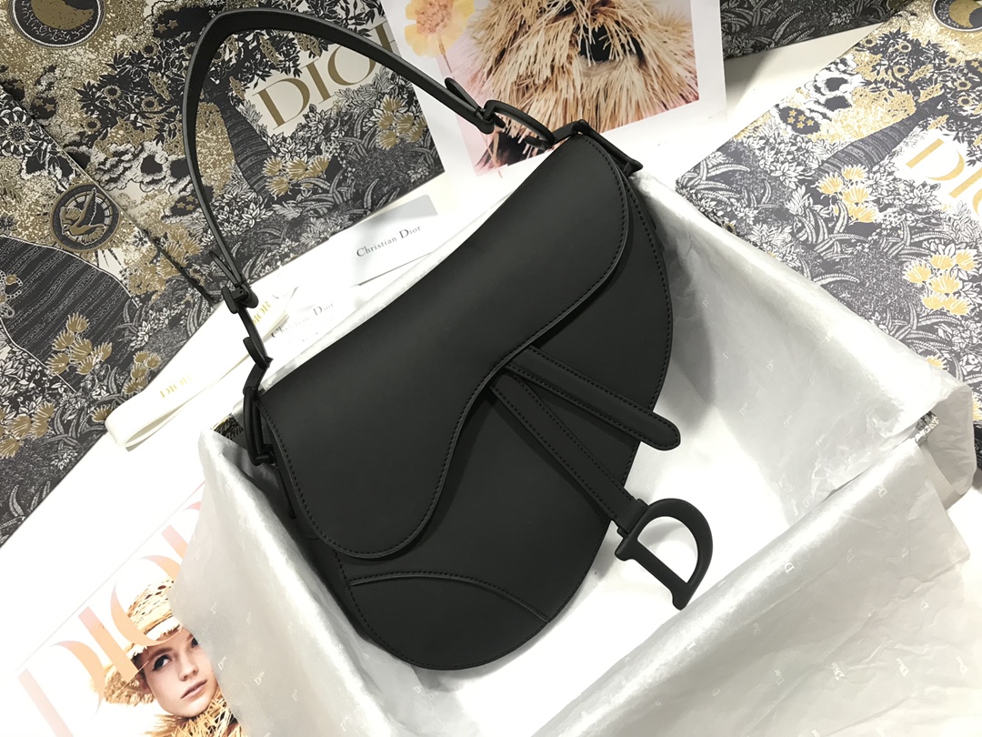 D*or saddle bag