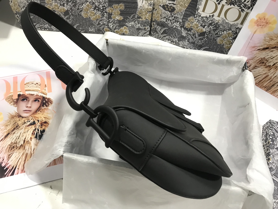 D*or saddle bag