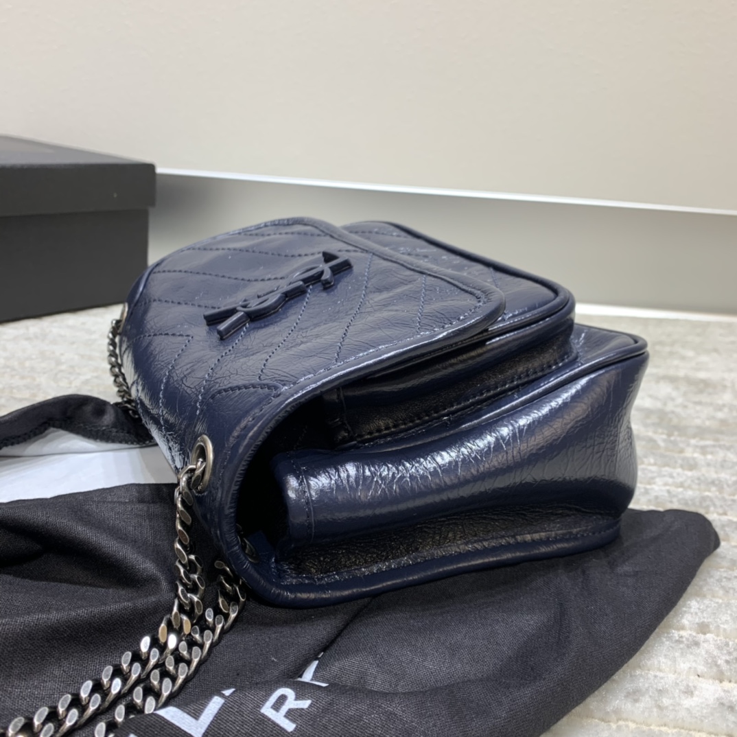 YSL MEDIUM