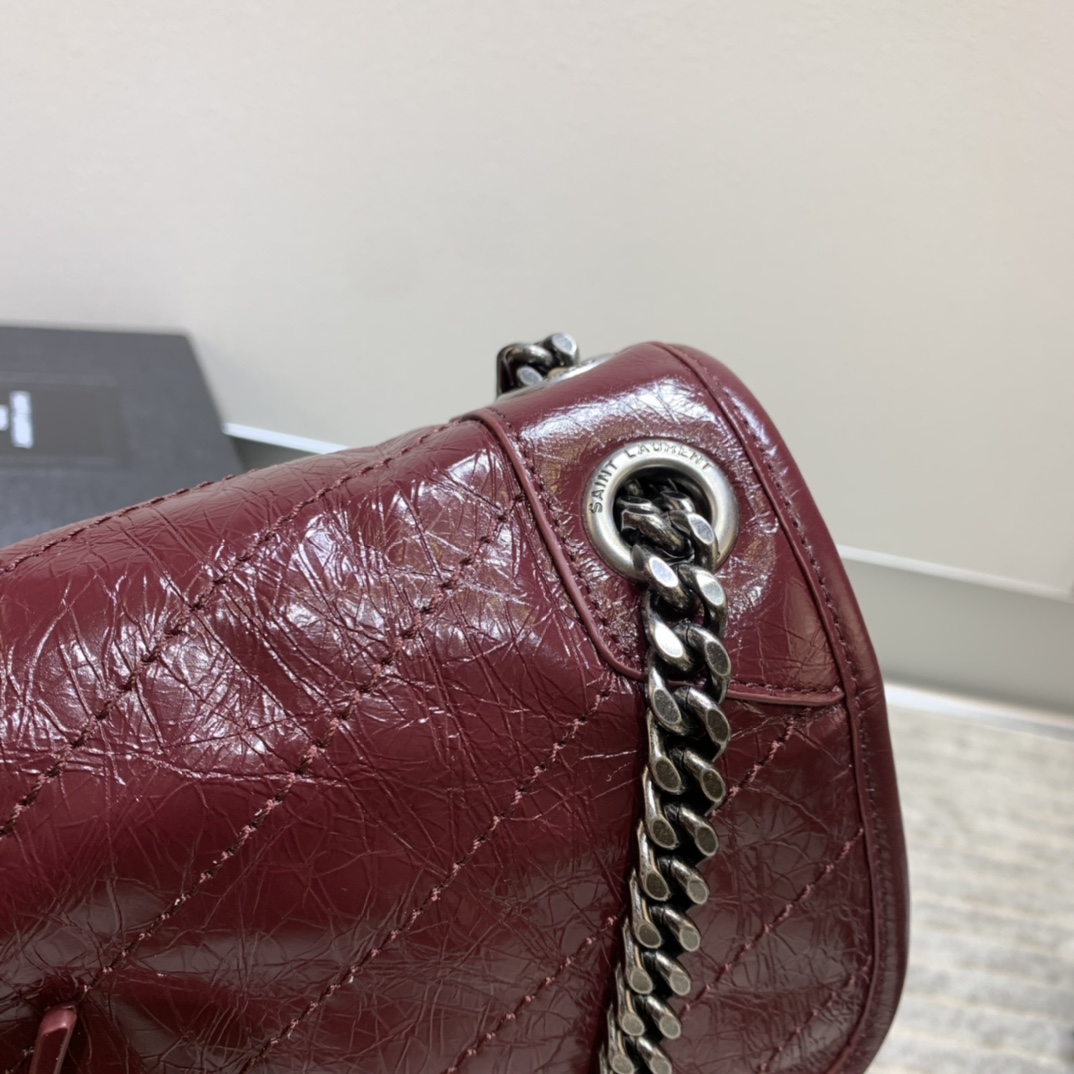 YSL MEDIUM