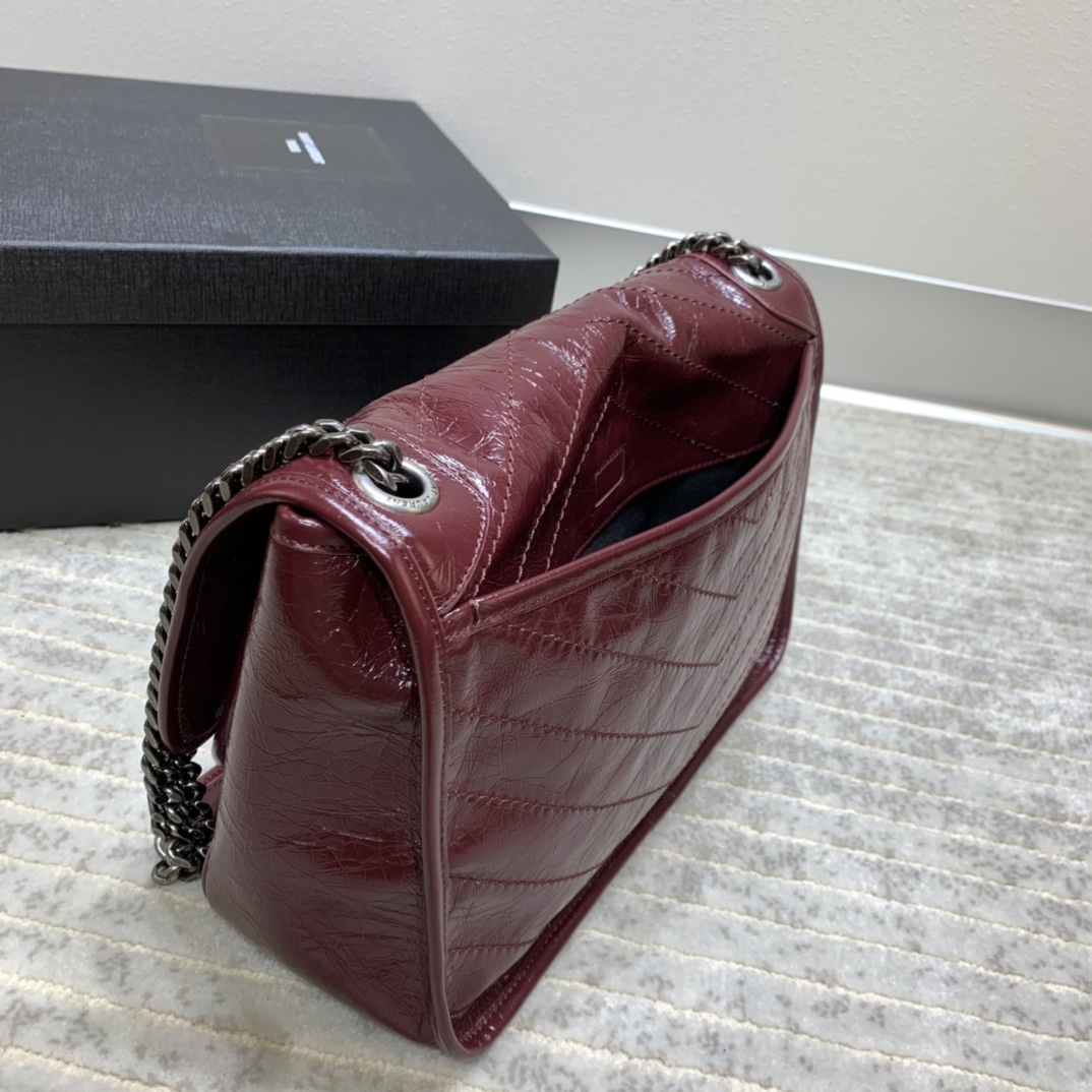 YSL MEDIUM