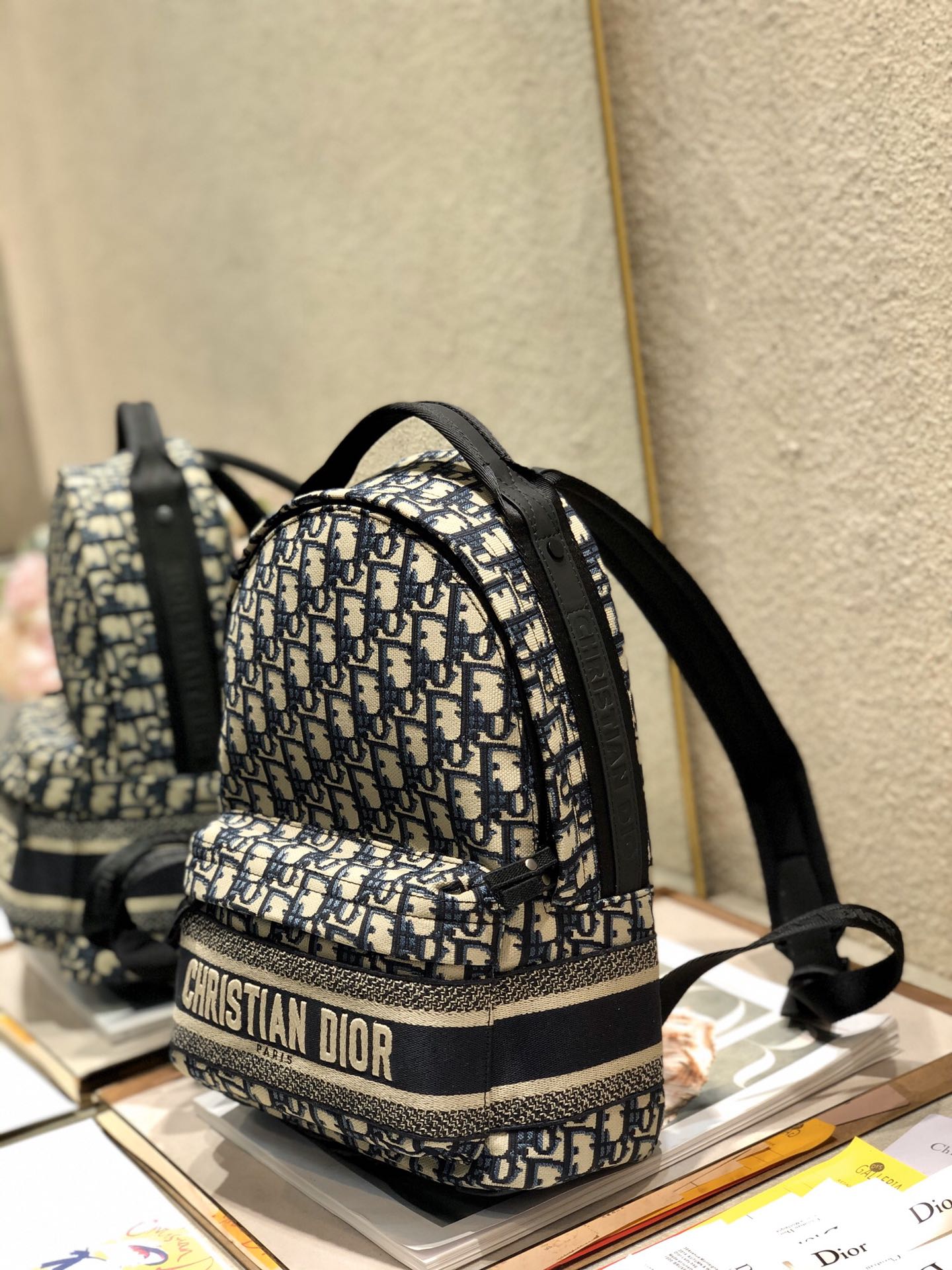 D*or oblique backpack
