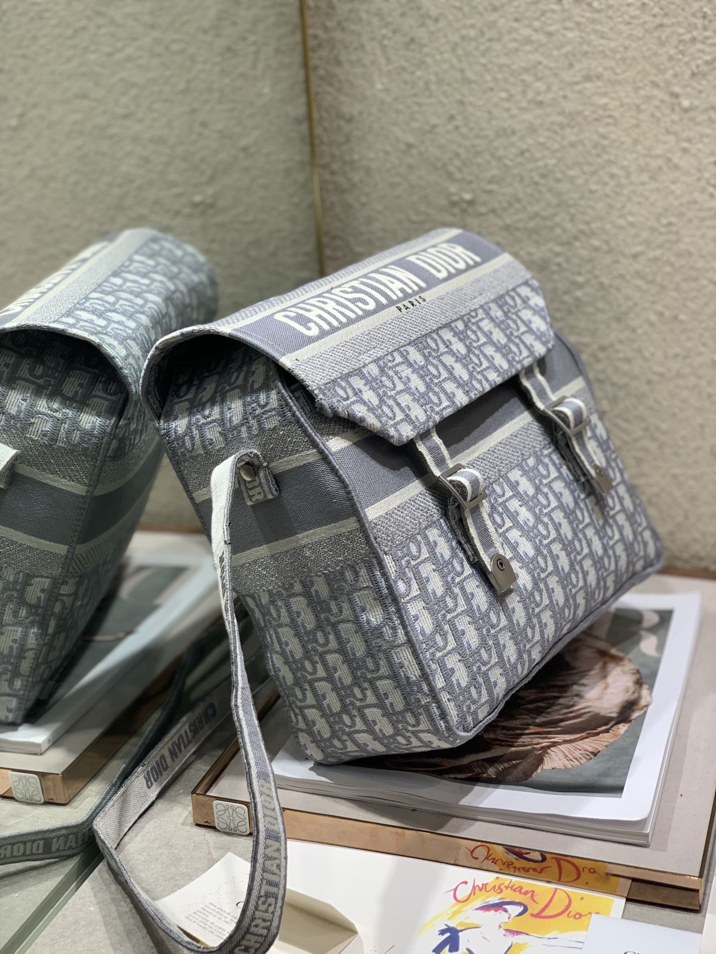 D*or oblique camp bag