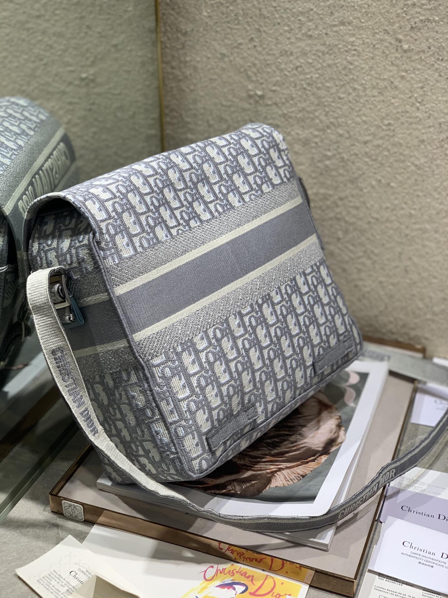 D*or oblique camp bag