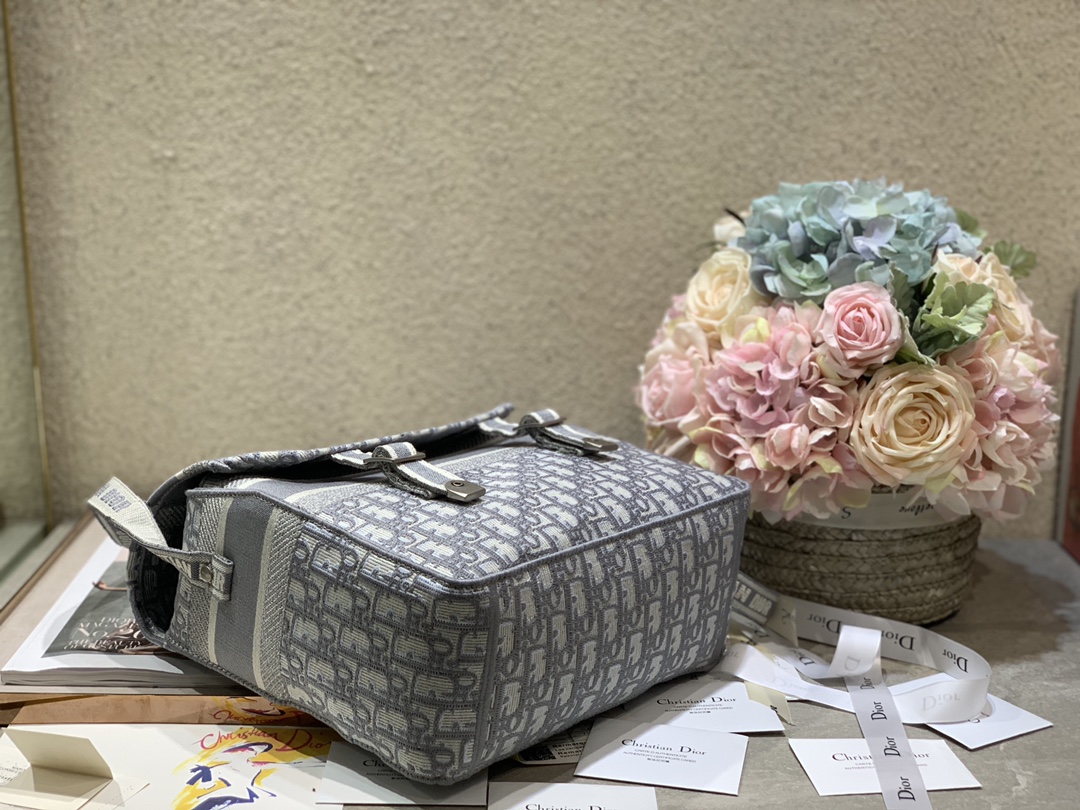 D*or oblique camp bag