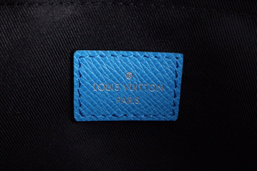 LV OUTDOOR HANDBAG