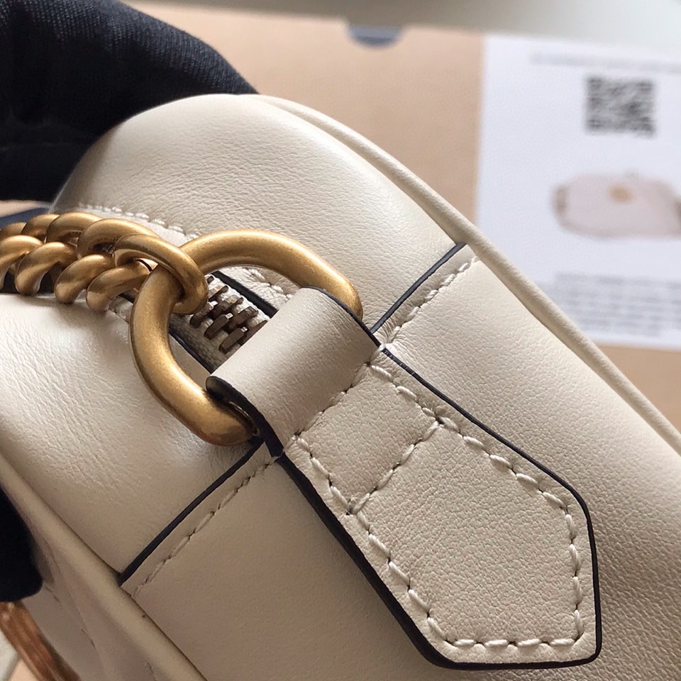 GG Marmont matelassé mini bag-18 CM