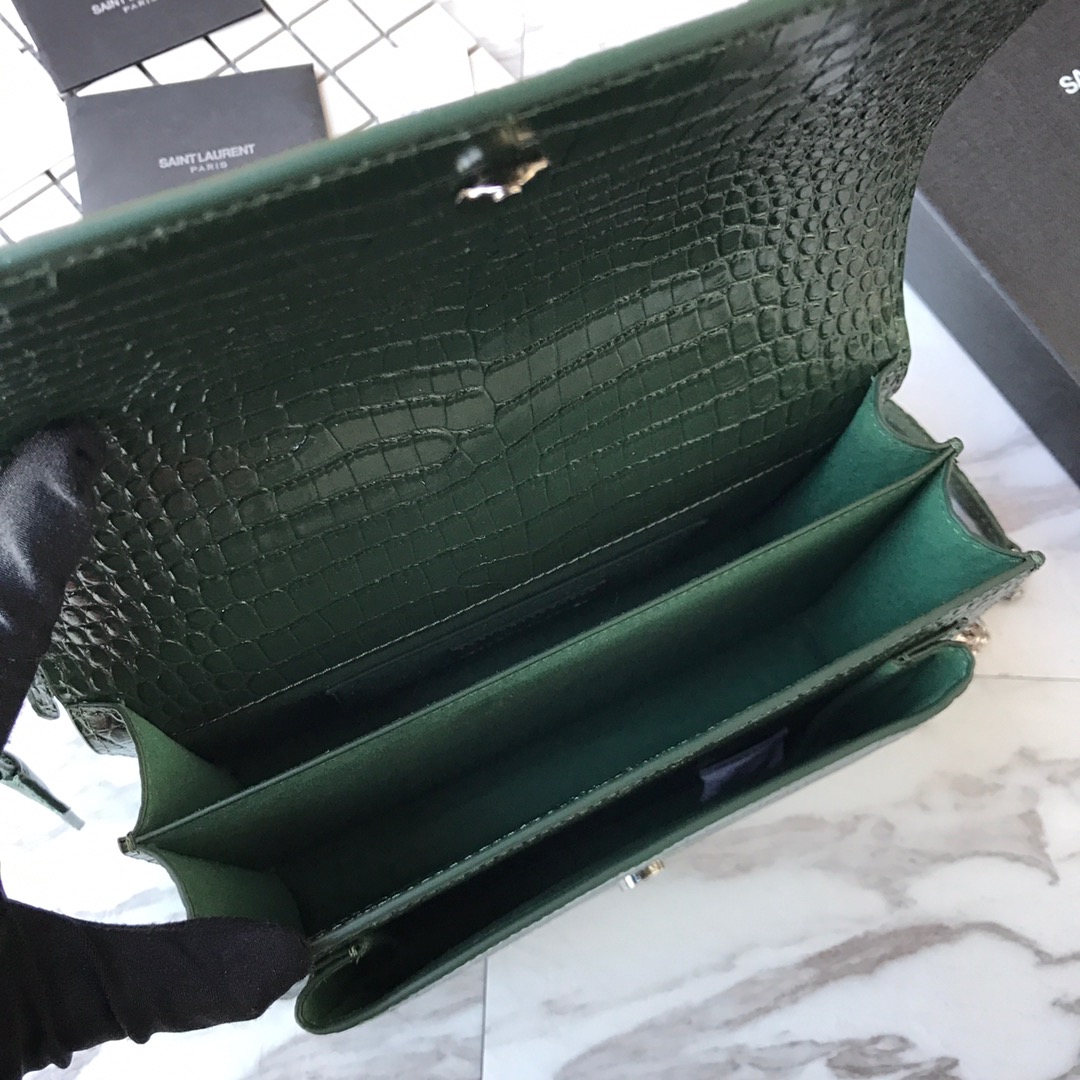 MANHATTAN MEDIUM SHOPPING BAG IN BOX SAINT LAURENT LEATHER