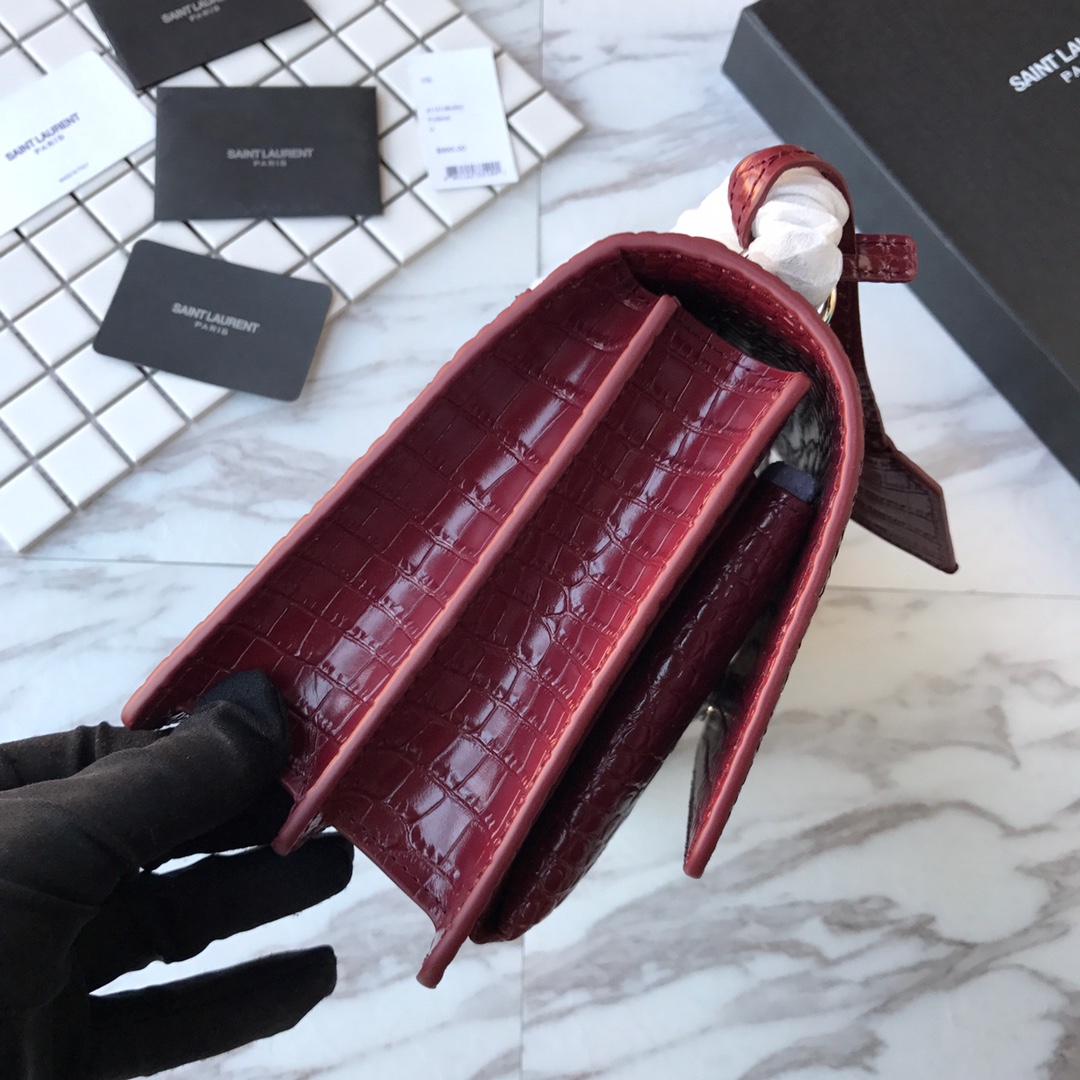 MANHATTAN MEDIUM SHOPPING BAG IN BOX SAINT LAURENT LEATHER