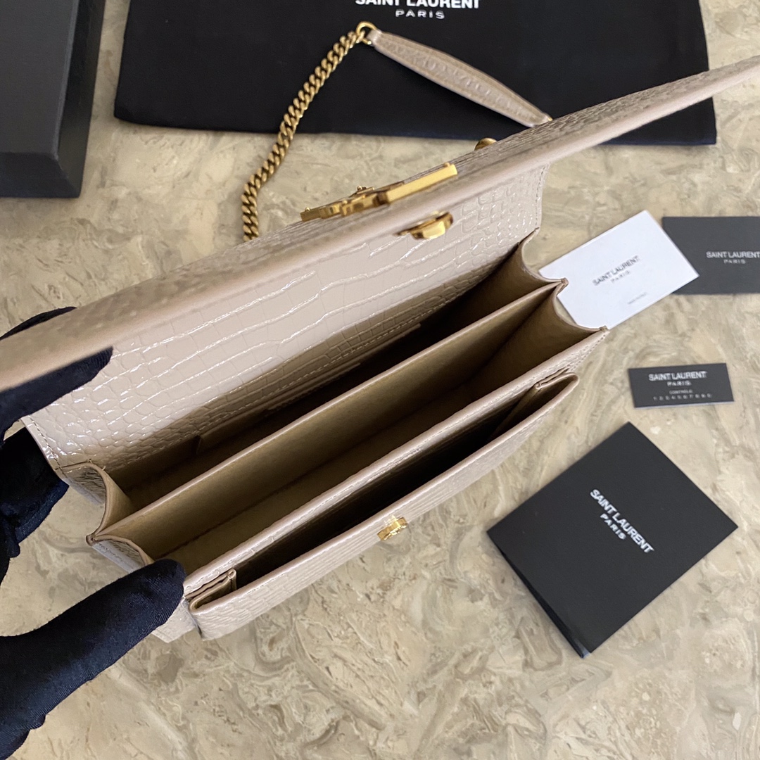 MANHATTAN MEDIUM SHOPPING BAG IN BOX SAINT LAURENT LEATHER