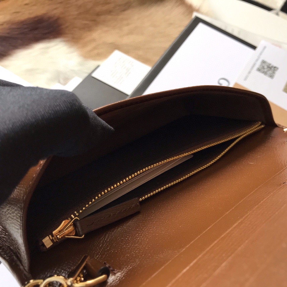 G*u*i horsebit 1955 wallet with chain