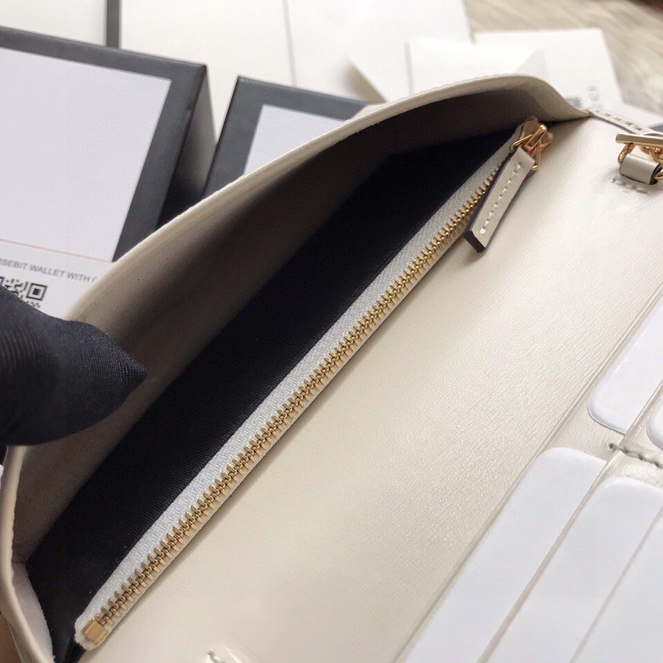 G*u*i horsebit 1955 wallet with chain