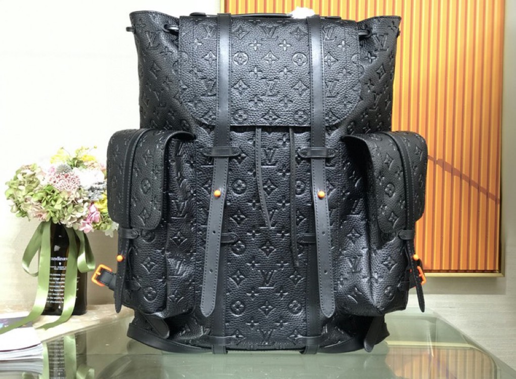 l**is V*t*n christopher backpack gm