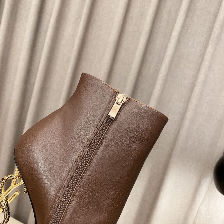 Yves Saint Laurent High Heels