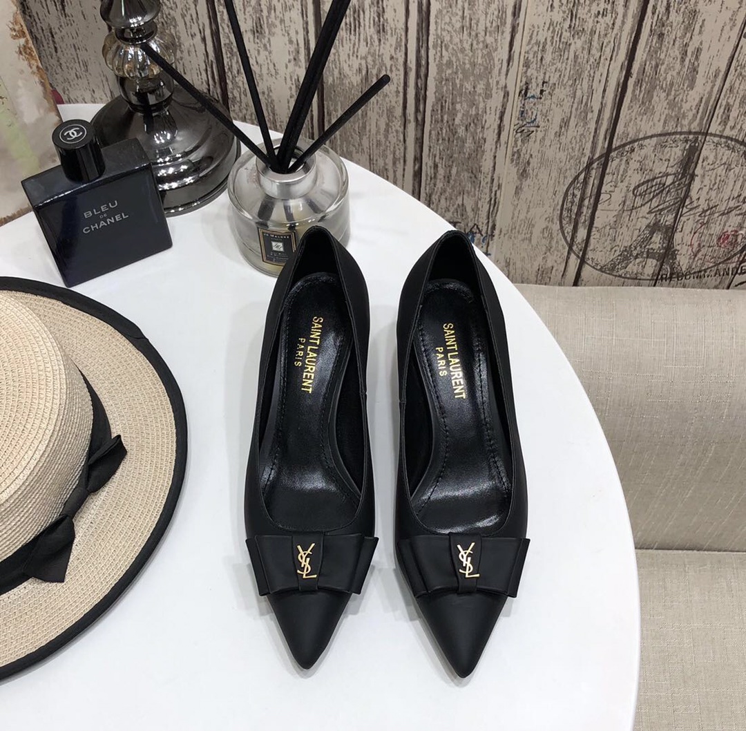 Yves Saint Laurent PARIS CASSANDRA