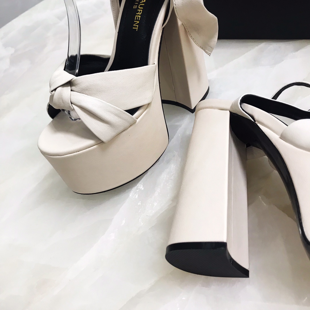 YSL BIANCA SANDALS IN SMOOTH LEATHER