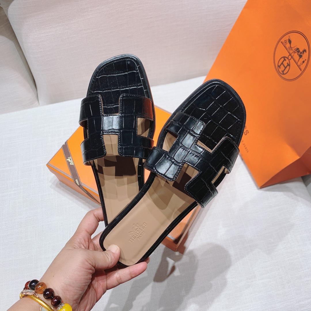 Hermès Oran Sandal