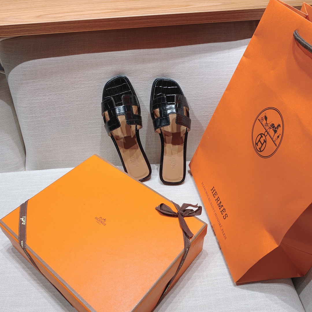 Hermès Oran Sandal