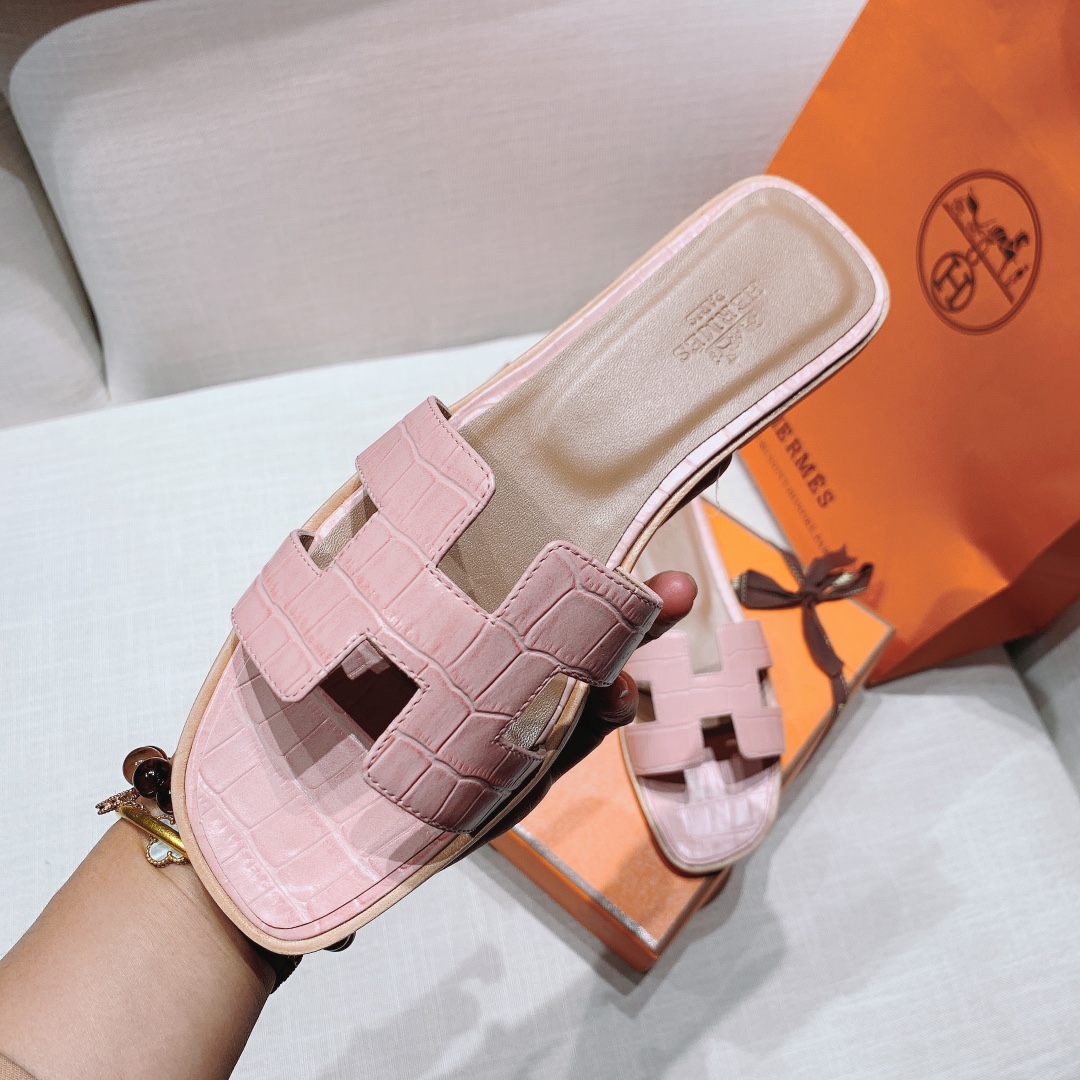 Hermès Oran Sandal