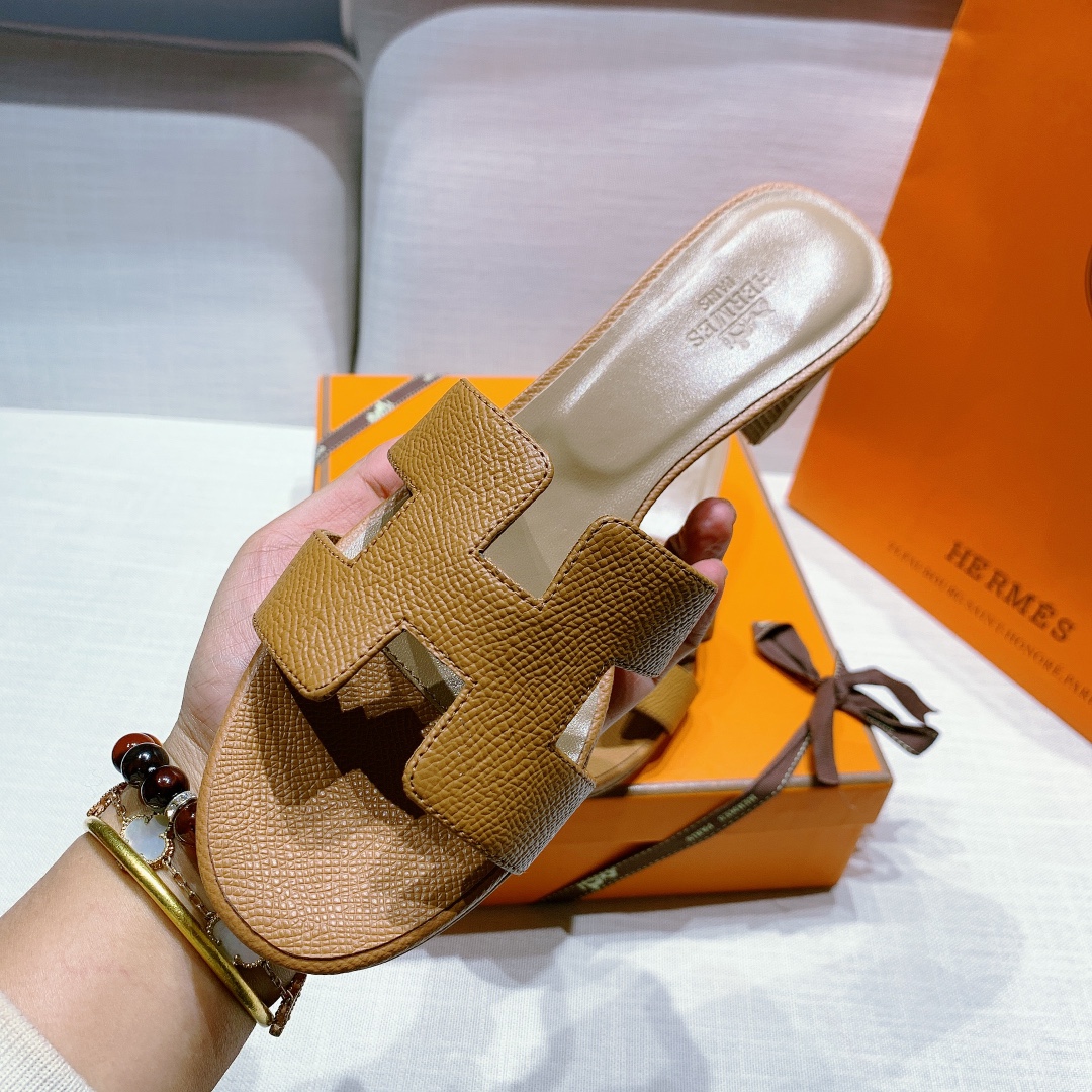 Hermès Oran Sandal