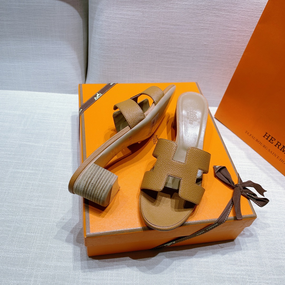 Hermès Oran Sandal