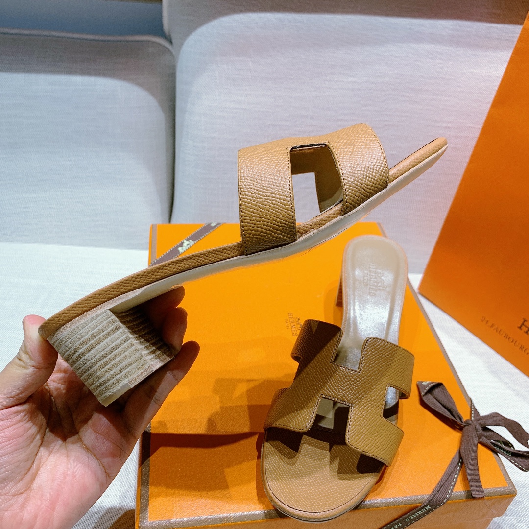 Hermès Oran Sandal
