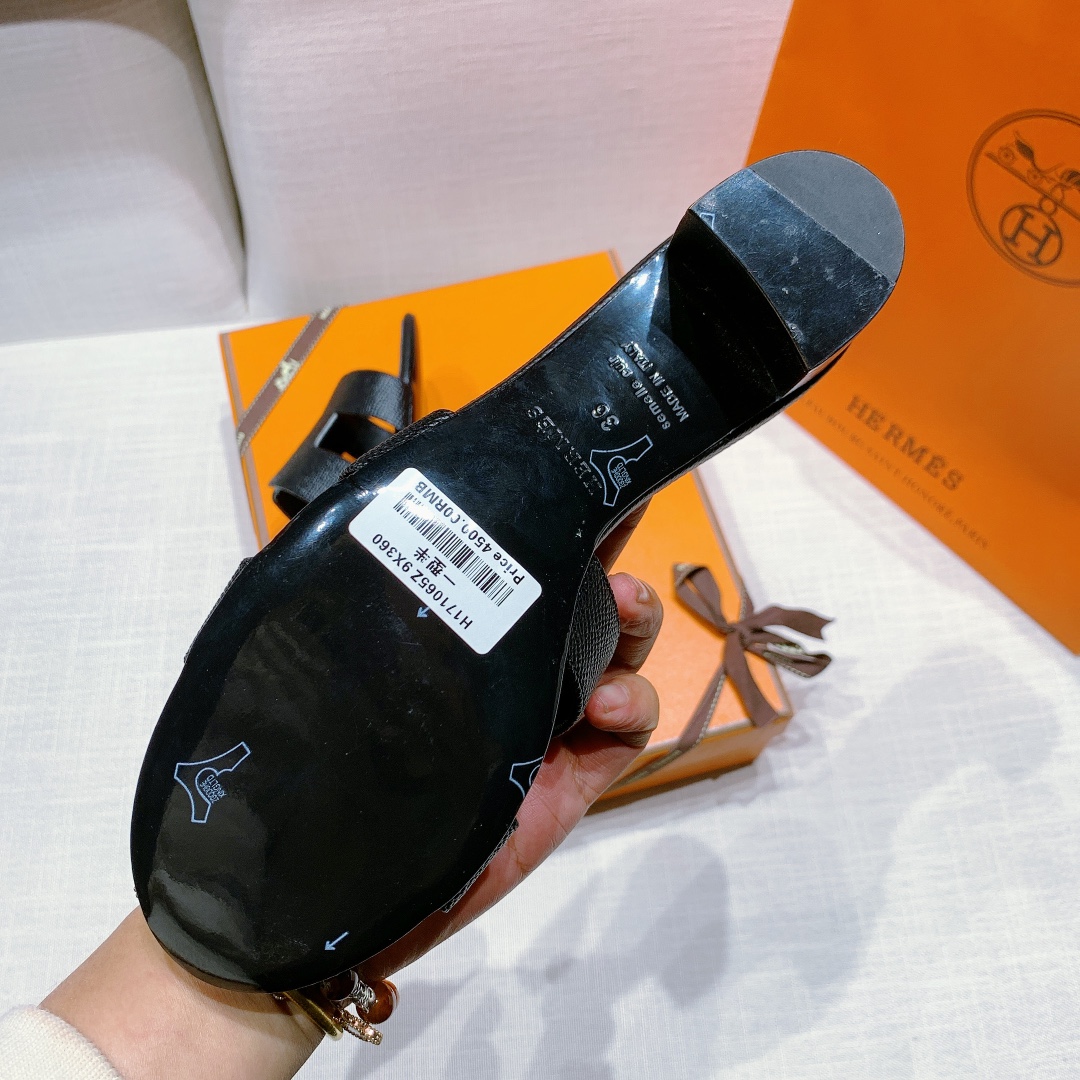 Hermès Oran Sandal
