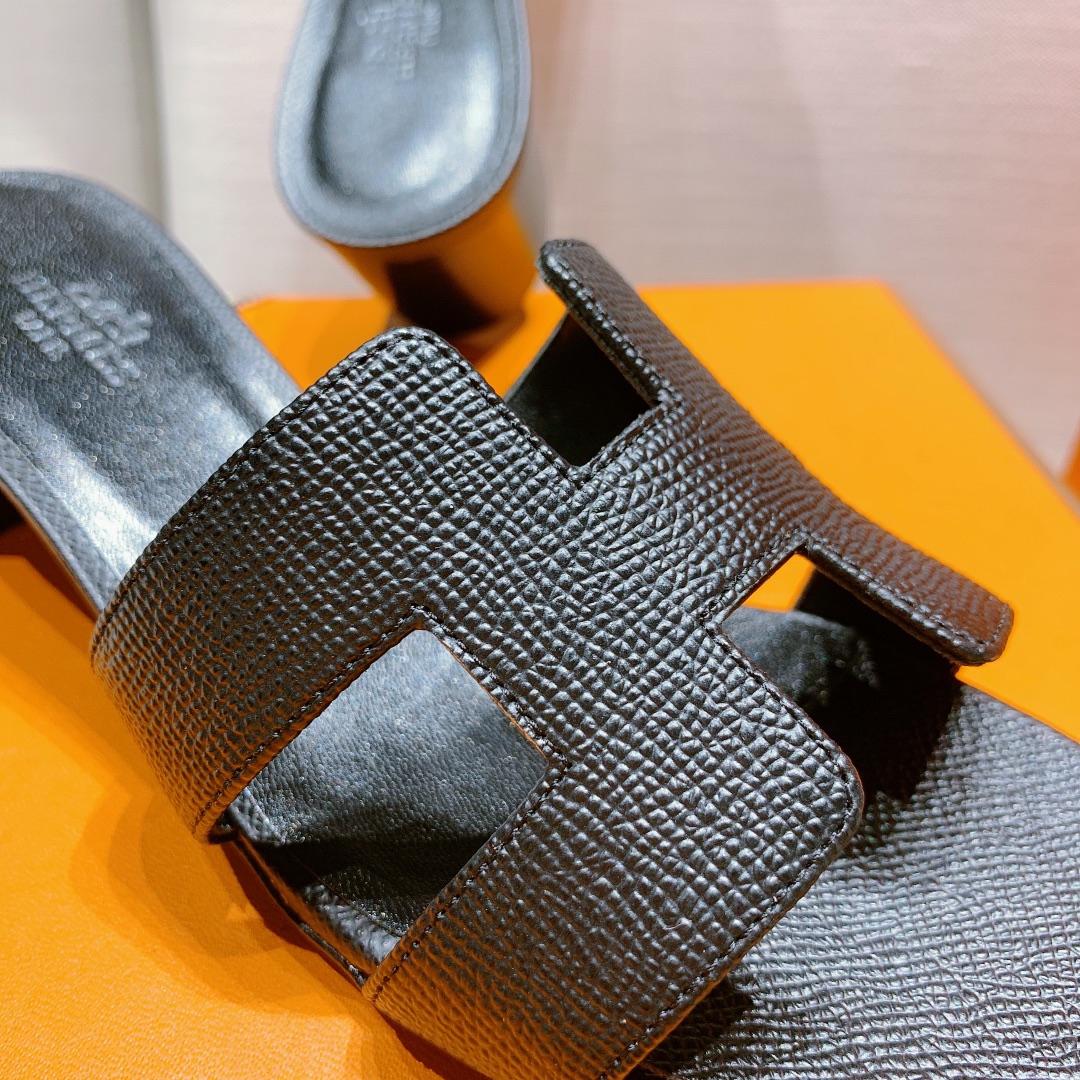 Hermès Oran Sandal