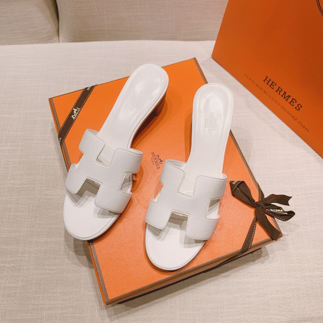 Hermès Oran Sandal