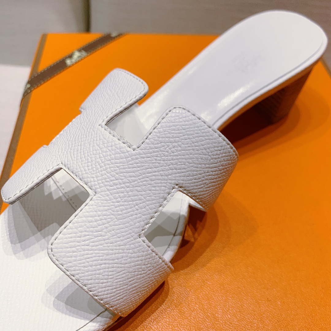 Hermès Oran Sandal