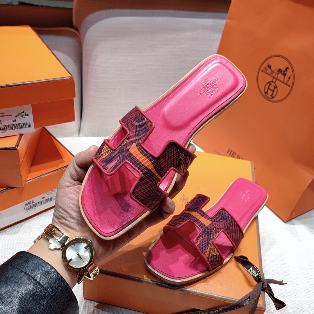Hermès Oran Sandal