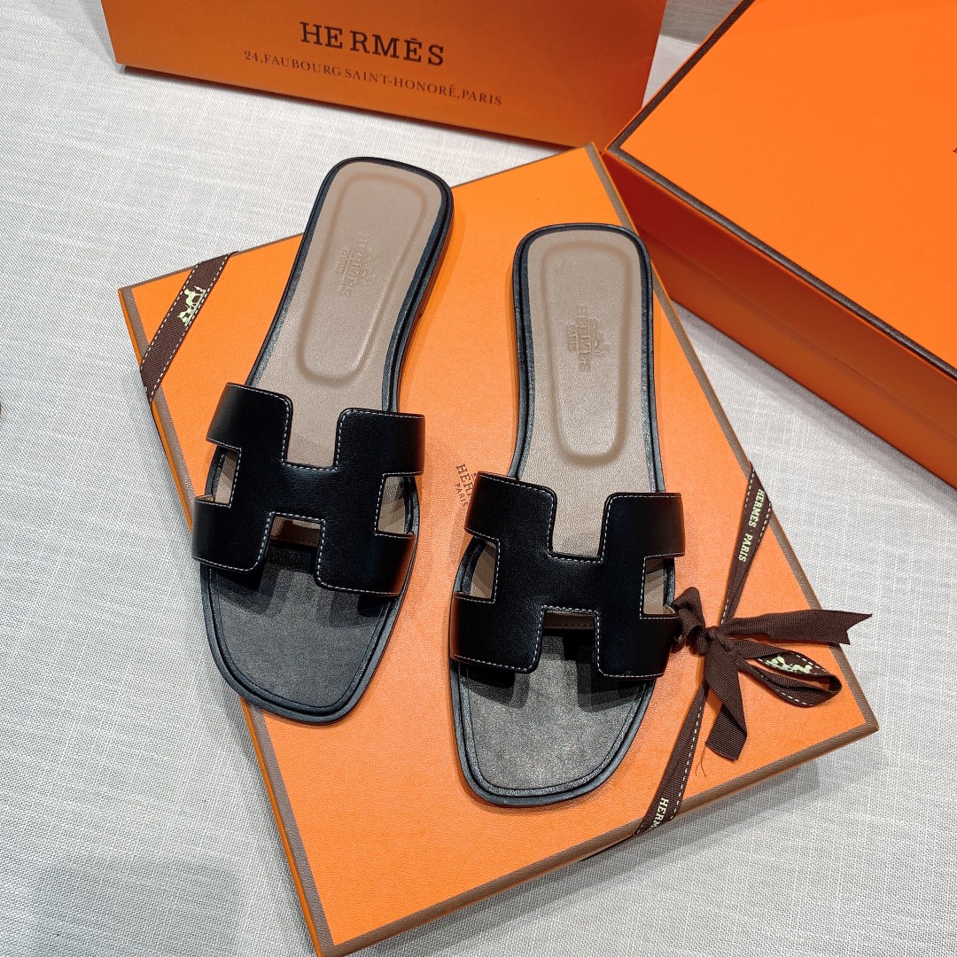 Hermès Oran Sandal