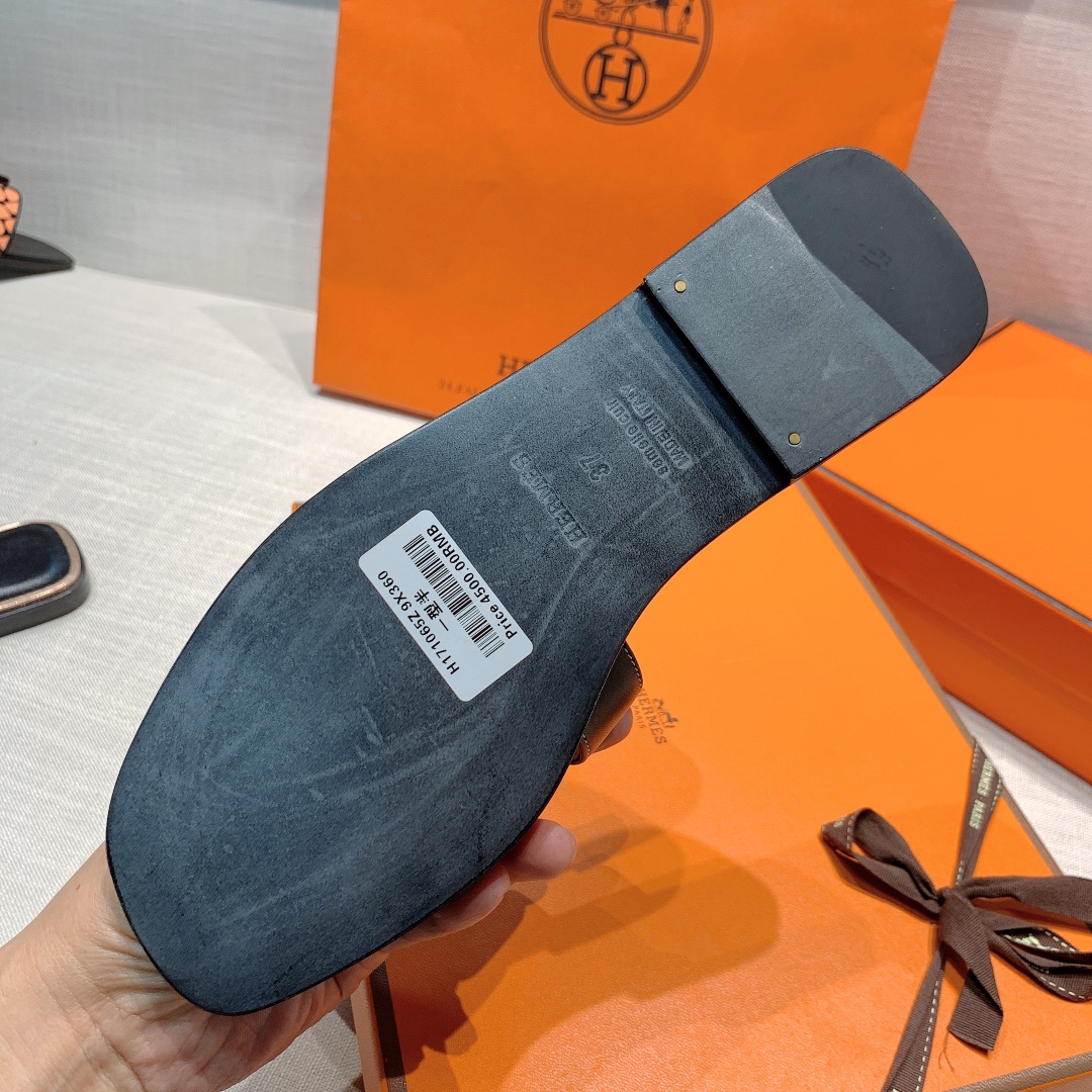Hermès Oran Sandal