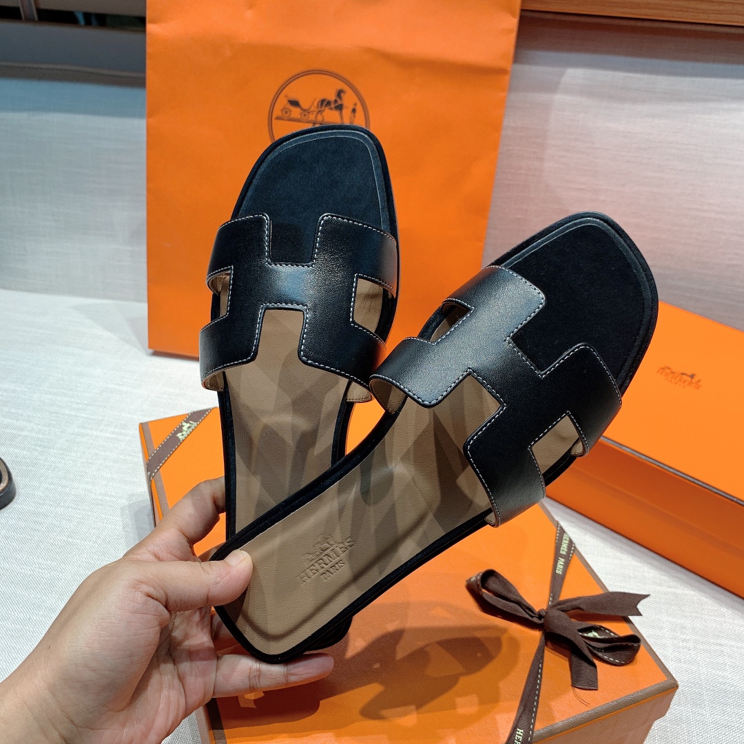 Hermès Oran Sandal
