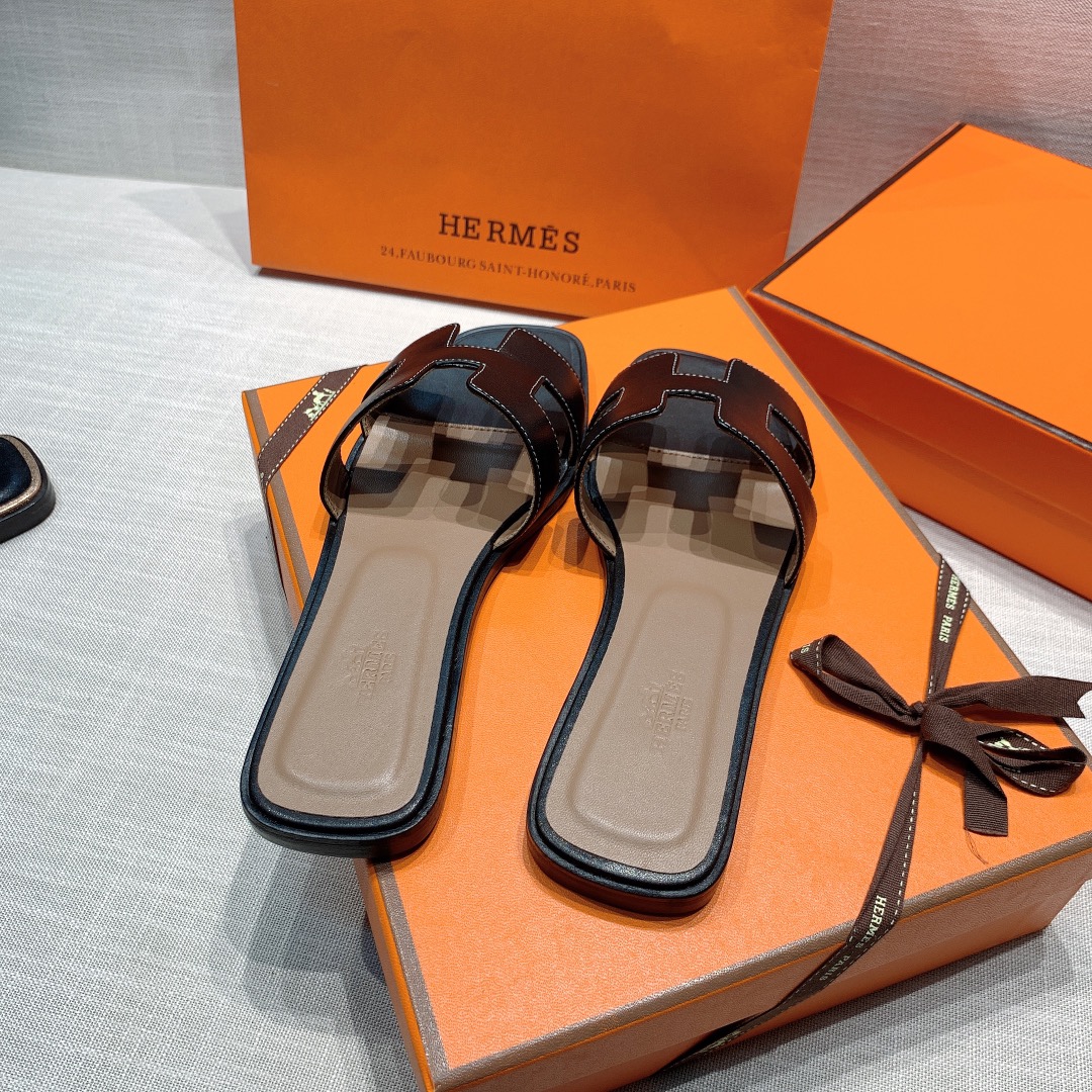 Hermès Oran Sandal